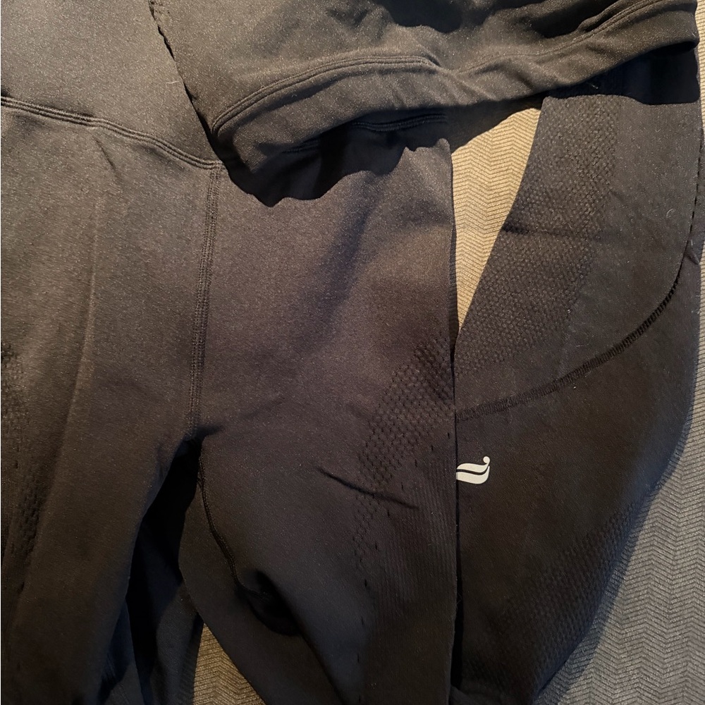 Fabletics Set - Picture 7 of 7